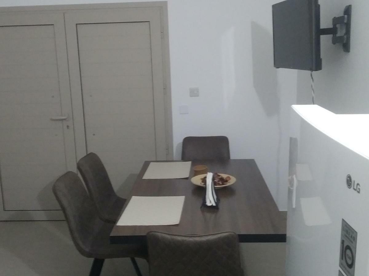 Argaka Palm Tree Apts Экстерьер фото
